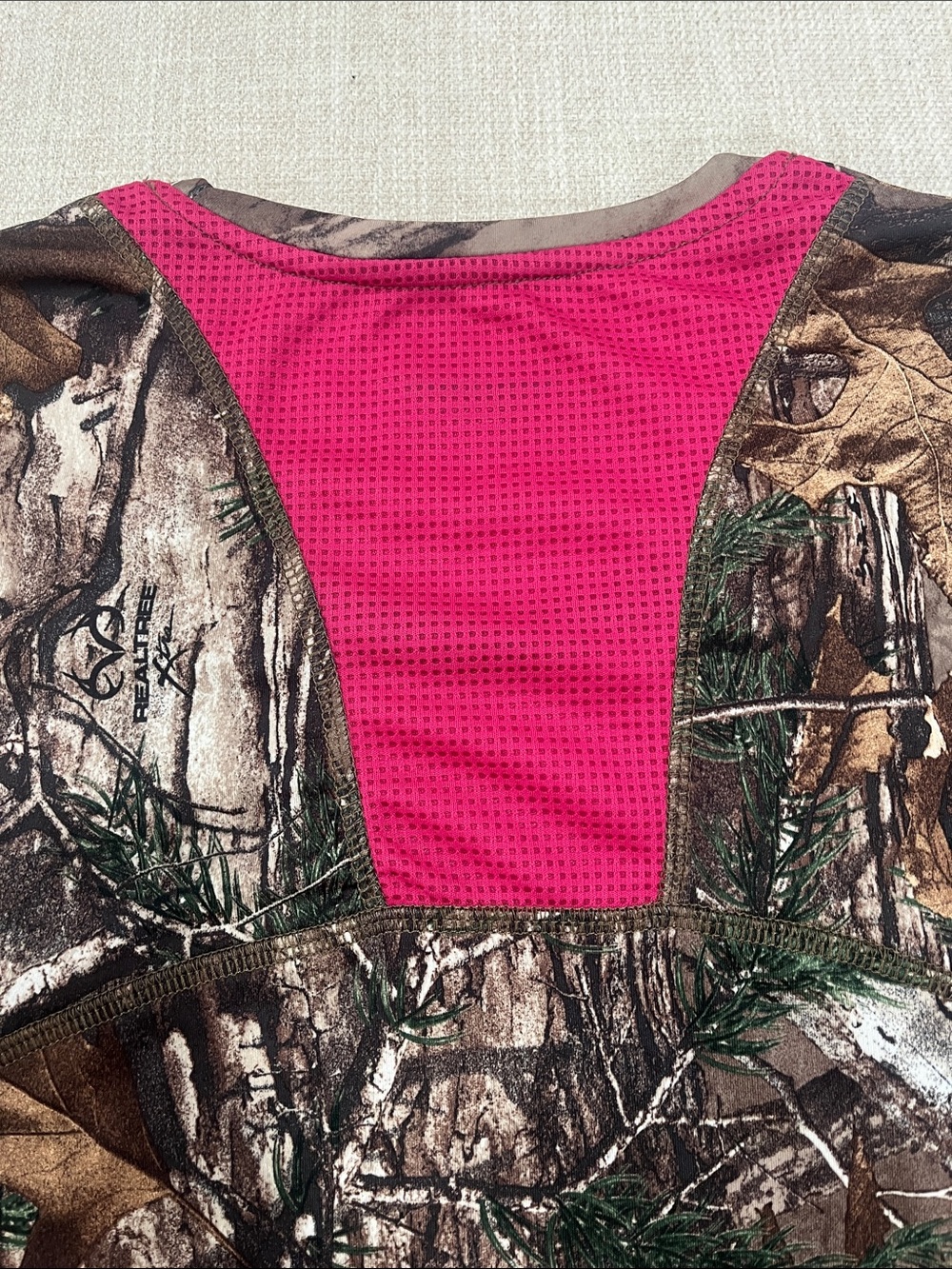 Realtree Camo Short Sleeve Tee with Pink Accent - Picture 3 of 4